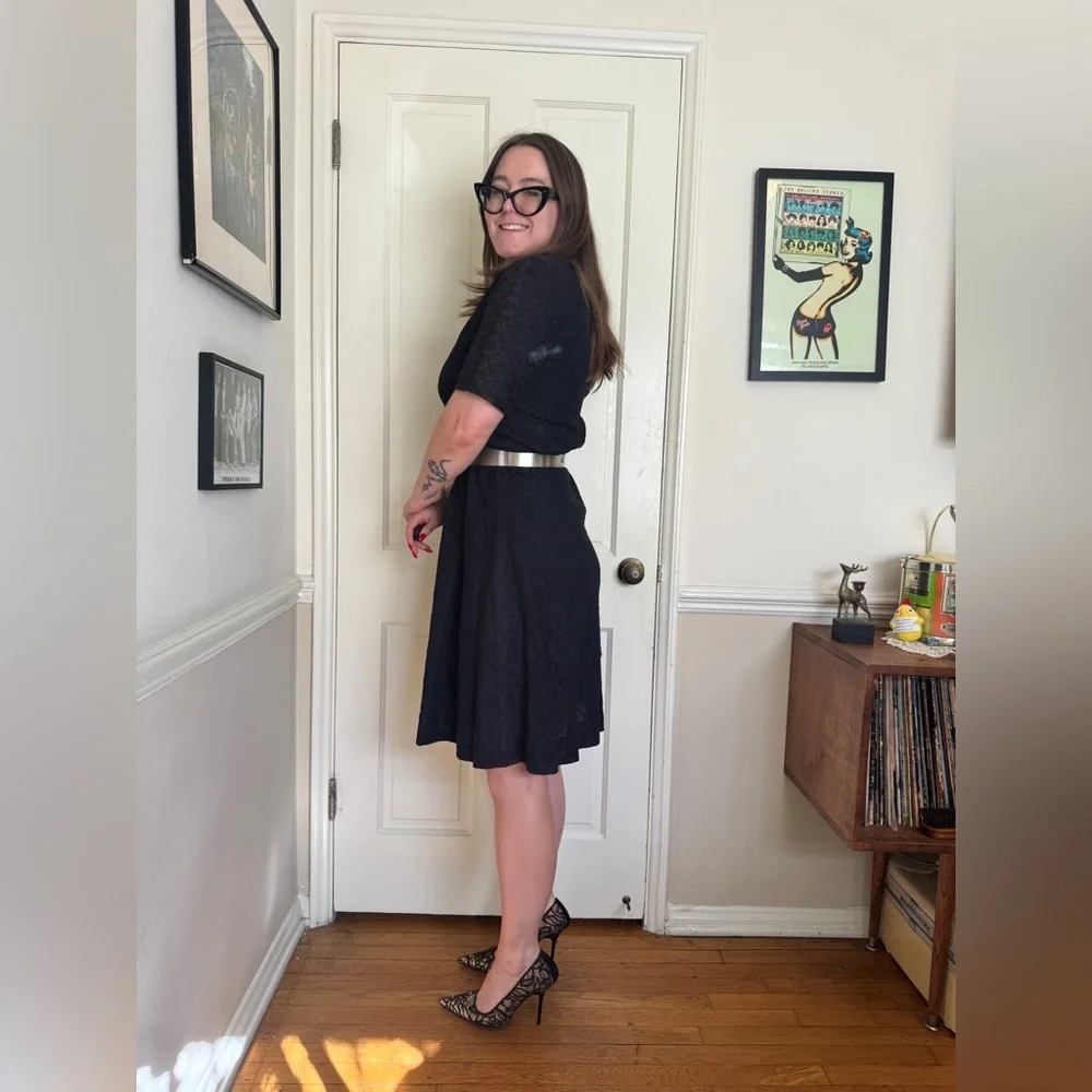 60s Vintage Black Lace fit and Flare Dress with 3/4 length sleeves - Picture 2 of 7